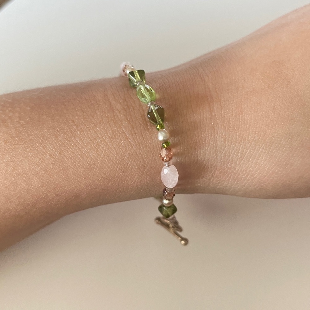 Sterling silver pink and green beaded bracelet - Picture 4 of 4
